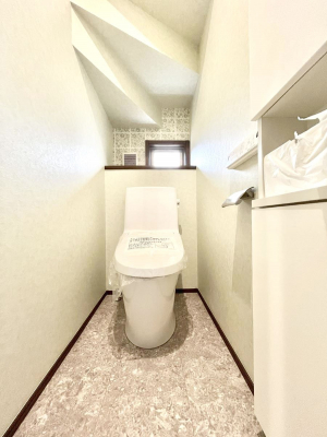 gC@`Toilet`@YEXbLEKȃEHVbgtgCł낰ԂłBgC͖g킴𓾂Ȃ́BۂłˁBgC2̂Œ̍Gɕ֗łI