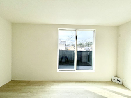 ���̑����ρ@�������P�������`Bed Room�`�u��������������l�v�Ƃ��v�w�ł�����肭�낰��Q���B�����̉Ǝ��₨�d���ɔ�ꂽ���̓t�J�t�J�̃x�b�g�Ŗ�����Ă��������B�e���r��{�I�������Ă����K�ȍL����������