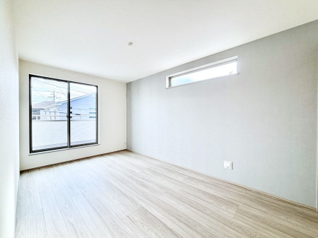 ���̑����ρ@������A�������`Bed Room�`  �u��������������l�v�Ƃ��v�w�ł�����肭�낰��Q���B�����̉Ǝ��₨�d���ɔ�ꂽ���̓t�J�t�J�̃x�b�g�Ŗ�����Ă��������B�{�I�������Ă����K�ȍL����������