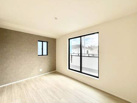 ���̑����ρ@�o���R�j�[���J�������v���X���Ă����m��