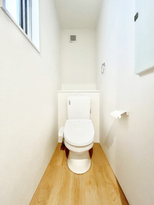 �g�C���@�������Q�������`Toilet�`�@�Y��E�X�b�L���E���K�ȃE�H�V�����b�g�t�g�C���ł��낰���Ԃł��B�̌������薾�邭�A���K��ԂƂȂ��Ă���܂��������g���ꏊ�����炱���̔z���ł��I