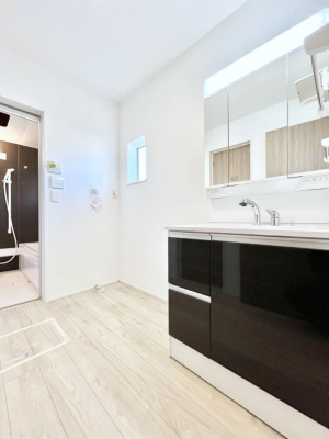 ���̑��@�������P�������������̂�����K��Ԃł��B�����̐g�x�x���C�����ǂ����g�������܂��B 