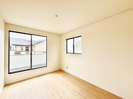 ̑ρ@C`Bed Room`@2ʍ̌mۂ邢́AʂǂAϋSn̗ǂԂƂȂĂ܂Bu₩ȕċN钩́AK̎n܂ɁIʕƂĂǂZ܂