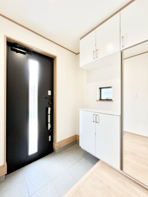 ց@KXXbg̓փhAɌ͂Ă܂