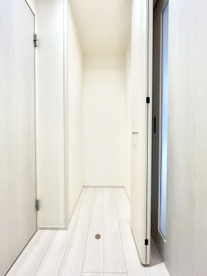 ���̑����ρ@�L�����[�B�|�������G�߂̏��������[���邱�Ƃ��ł��܂��B