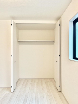 [@m̃N[[bgBŝŌ̈ߗނ܂܂B