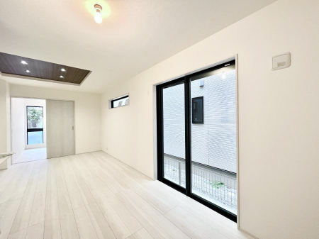 ̑ρ@̗ǂrOBCɓ̃O[΍XɐSn悳AbvI