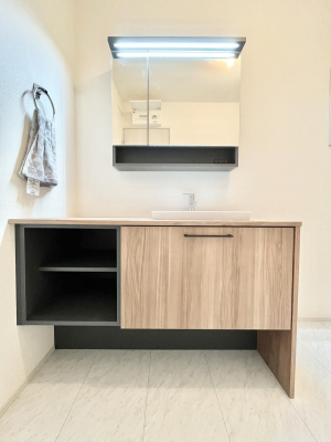 ʑEʏ@̂KԂłB̐gxxCǂg܂B 