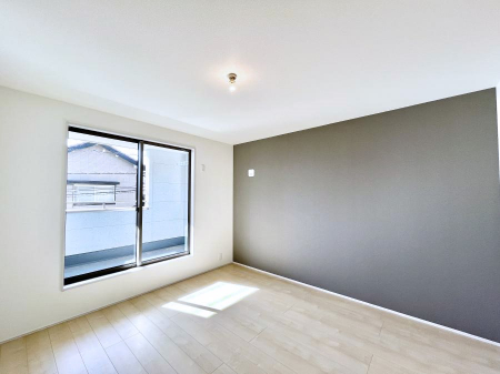 �Q���@�������P�������`Bed Room�`�@�Z�����߂��䂭�����u������قǁA������肵�����Ԃ������Z���B�w���K�x�́u�Ɓv�Ɓu�X�v�Ɓu���v�����a�������ɖK��邾�Ɖ��߂Ċ��������Ă���܂��B