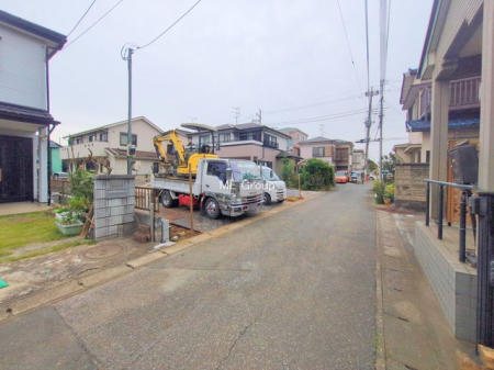 nOώʐ^@`Exterior`@OʓHF쓌 4m @OʓH͊ՐÂȏZn͂Ԓʂ̏ȂHBԂ̏o炭炭łIs_Enŵ]́ACyɂ₢킹I