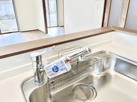 ���̑����ρ@�ݔ���1-A�������򐅊��̌^�̃L�b�`���Ő􂢕��p�E�����p�Ɛ؂�ւ��ȒP�I