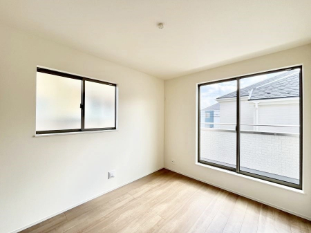 ���̑����ρ@���邢�o���R�j�[�T�C�h�ɗm����ݒu�B�ڊo�߂̗ǂ��Q���ɁB