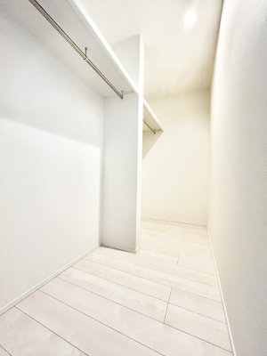 ���̑��@�ߗނ��n���K�[�Ɋ|�����܂܎��[�ł���WIC�B�ߗނ̐������ڂ����₷���ĕ֗��ł��I