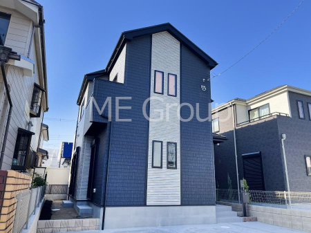 ���n�O�ώʐ^�@�O�ρ`Exterior�`�@���X�����Ȃ���A�咣���߂����ǂ����]�T������������V���[�v�ȃt�H�����ŘȂޓ@��́A���V�̋�ƏƂ炵���킹�鎖�ŁA�{������ׂ������`�̎p�������Ă���܂��B