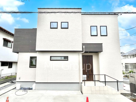 ���n�O�ώʐ^�@�O�ρ`Exterior�`  ��������n�܂�u����v�͉Ƒ��ɂƂ��đ�؂ŋM�d�Ȏ��ԁB�����ł��L���ɉ��K�ɁB  �w���K�x�Ƃ́u�Ɓv�Ɓu�X�v�Ɓu���v�����a�������ɖK���񂾂Ɖ��߂Ċ��������Ă���܂��B