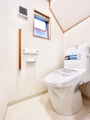 gC@gC1K2KꂼɔzuĂĂƂĂ֗łB 