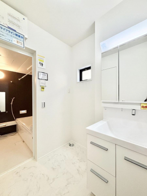 ���̑��@�g�x�x���X���[�Y�ɂ����Ȃ���E�ߏ�       