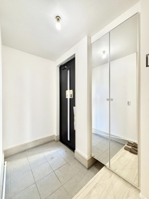 ���ց@�Ƒ��̋A��₨�q�l�������������}���錺�� 