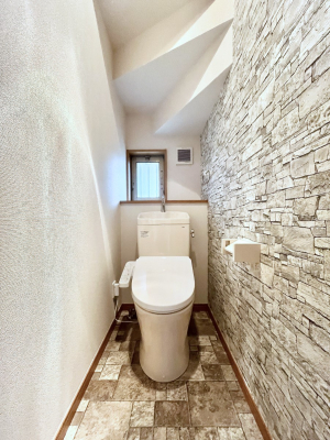 gC@gC1K2KꂼɔzuĂĂƂĂ֗łB 