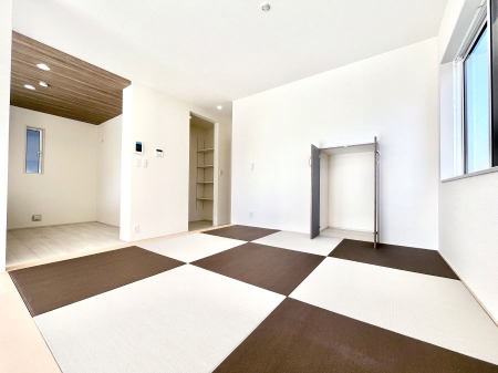 ���̑����ρ@�_�炩����̋�Ԃ́A���q�l�̗V�я�◈�q���̂����ĂȂ��̏ꏊ�Ƃ��ďd�󂵂܂��B 