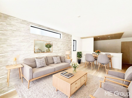 ���r���O�@�������������͋C�̂k�c�j�͉Ƒ��݂�Ȃ̉��K��ԁ��Ƌ��CG�ł�