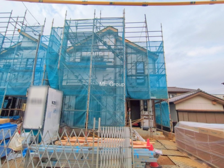 ���n�O�ώʐ^�@�`Exterior�`�@�ՐÂȏZ��n�Ŏq��ĉƑ��Ƀs�b�^���B�����̂��U�������K�ȗ΂Ɍb�܂ꂽ�G���A�ŁA���R�ɕ�܂ꂽ���₩�ȕ�炵���������邽�߂́A��Ƃ肠��Z���������Ă��܂��B