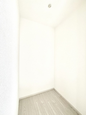 ̑@EH[NCN[[bg̊pŐԃXbL