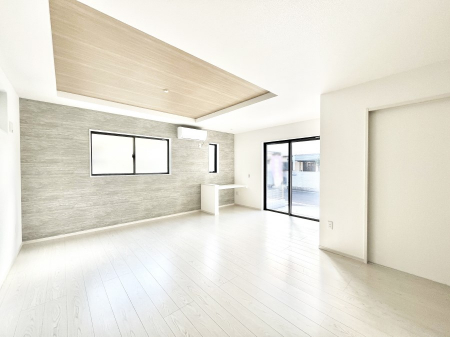 rO@傫ȑ炽Ղ̗zƕ郊rO