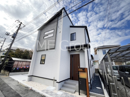 ���n�O�ώʐ^�@�O�ρ`Exterior�`�@��ˌ��Ă̑傫�ȃ����b�g�́A�����B�́u�y�n�v���u���R�Ɂv�g���鎖�ł��B�K�[�f�j���O��c�h�x�C�Ԃ�o�C�N�̎�ȂǗl�X�ȗp�r�ŗ��p�ł��܂��B