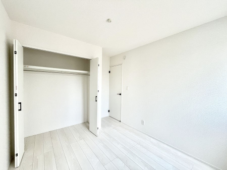 �q�������@�q�������ɂ��������߂Ȏ��[�X�y�[�X�����Ղ�̋���