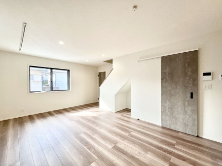 ̑ρ@`Living`@rOɊKîԎłƑ̃R~jP[VX[YɎ܂ˁƂ肠炵ƐSn悢ZaґȎԂƑ݂Ȃł߂B