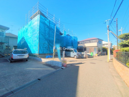 ���n�O�ώʐ^�@�`Exterior�`�@�O�ʓ��H�F�k�� 4m �����@�O�ʓ��H�͊ՐÂȏZ��n���͂���Ԓʂ�̏��Ȃ����H�B���Ԃ̏o��������炭�炭�ł��I���s���_�E���n���w�̂���]�́A���C�y�ɂ��₢���킹���������I