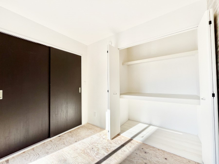 ̑ρ@rOƗׂ荇ĂaBقƈꑧła̋ԂYꂸɁB 