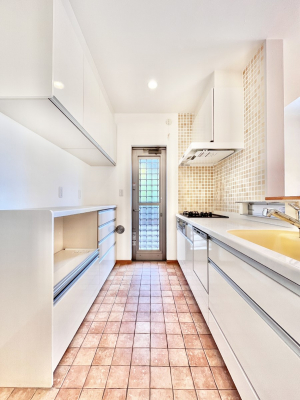 Lb`@Ƃ肠Lb`ł͂ƑƊył܂B