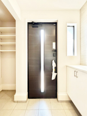 ���ց@�����`Entrance�`�@�Ƃ̒��ł��q�l���}����ŏ��̏ꏊ�ł��錺�ւ́A�Ƃ̈�ۂ��̂��̂ł��I�L�x�Ȍ��֎��[�ŁA����Y��ɕۂ��Ƃ��o���܂��􌺊ւɂ͂����Ղ���[�̉��ʔ��������I