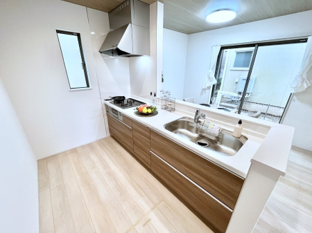 Lb`@`Kitchen`rOnJE^[Lb`BȂƑƃR~jP[VƂ邾łȂA傫ȊJ邱Ƃł܂Bql̐邱Ƃł܂ˁI