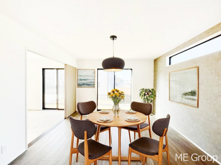 ���r���O�@�Ƒ��̘a�₩�ȉ�b���������Ă������ȃ��r���O�ł��B���Ƌ��CG�ł�  