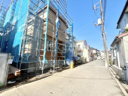 ���n�O�ώʐ^�@�O�ρ`Exterior�`�@�O�ʓ��H�͊ՐÂȏZ��n���͂���Ԓʂ�̏��Ȃ����H�B���Ԃ̏o��������炭�炭�ł��I���s���_�E���n���w�̂���]�́A���C�y�ɂ��₢���킹���������I