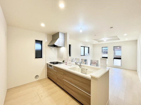 Lb`@u₩ȕʂ蔲Lb`B̂Ŗ邭Cɂ𗧂܂B