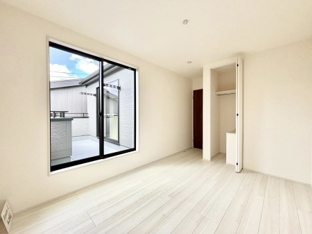 ���̑����ρ@���邢�o���R�j�[�T�C�h�ɗm����ݒu�B�ڊo�߂̗ǂ��Q���ɁB