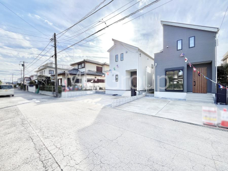 ���n�O�ώʐ^�@�O�ρ`Exterior�`�@�O�ʓ��H�F�k��6�������@�O�ʓ��H�͊ՐÂȏZ��n���͂���Ԓʂ�̏��Ȃ����H�B���Ԃ̏o��������炭�炭�ł��I���s���_�E���n���w�̂���]�́A���C�y�ɂ��₢���킹���������I