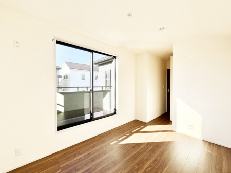 ���̑����ρ@�o���R�j�[���J�������v���X���Ă����m��