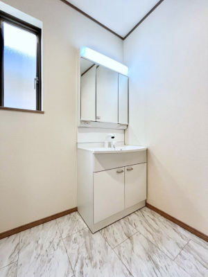 ���ʑ�E���ʏ��@���������Ă���̂Ŏ��C�̑����ꏊ�ł����C���ł����K�ł��B�����̐g�x�x���C�����ǂ��s���܂��ˁB