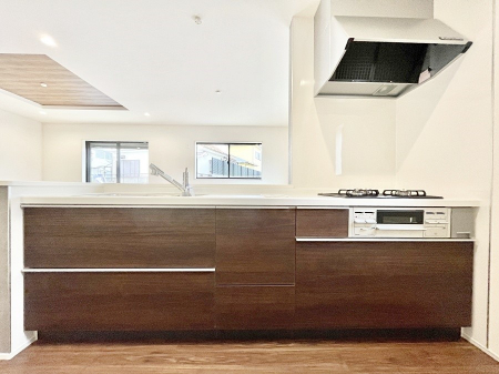 �L�b�`���@�L�X�Ƃ����g������̗ǂ��L�b�`���œ��X�̂��������y�����Ȃ肻��