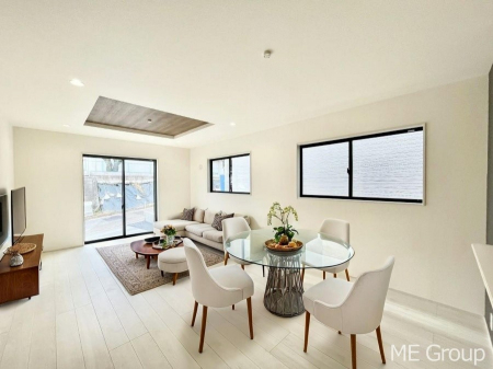 ���r���O�@���Ƒ��̓��₩�Șb�����ŕ�܂�閾�邢���r���O  ���Ƌ��CG�ł�