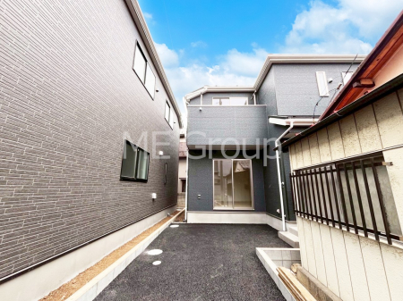 ���n�O�ώʐ^�@�O�ρ��Q�������`Exterior�`  ��������n�܂�u����v�͉Ƒ��ɂƂ��đ�؂ŋM�d�Ȏ��ԁB�����ł��L���ɉ��K�ɁB�w���K�x�Ƃ́u�Ɓv�Ɓu�X�v�Ɓu���v�����a�������ɖK���񂾂Ɖ��߂Ċ��������Ă���܂��B