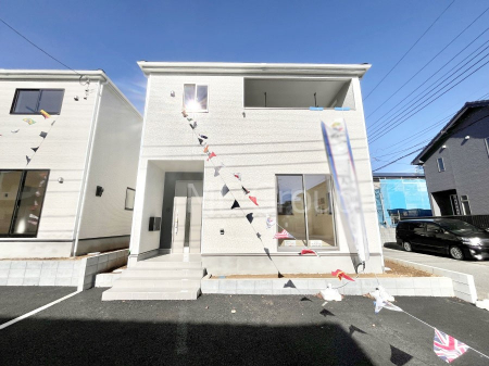 ���n�O�ώʐ^�@�O�ρ��Q�������`Exterior�`�@��ˌ��Ă̑傫�ȃ����b�g�́A�����B�́u�y�n�v���u���R�Ɂv�g���鎖�ł��B�K�[�f�j���O��c�h�x�C�Ԃ�o�C�N�̎�ȂǗl�X�ȗp�r�ŗ��p�ł��܂��B