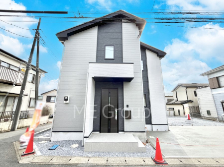 ���n�O�ώʐ^�@�O�ρ`Exterior�`�@��s���œ���̃X���[���C�t���΂Ɉ͂܂ꂽ�y�n�͓s��̌�����Y���ꂻ���B�l�G��ʂ��Ď��R�ƐG�ꍇ����X�|�b�g�����ӂɂ͐��肾������I�Z�݂����Ȃ�ƁB��炵�������B