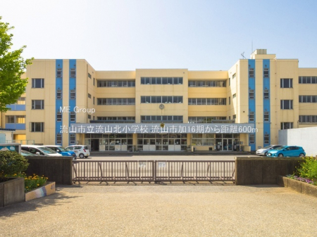 ���ӊ��@���w�Z 600m ���R�s�����R�k���w�Z