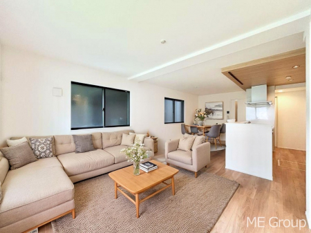 ���r���O�@���Ƒ��̓��₩�Șb�����ŕ�܂�閾�邢���r���O  ���Ƌ��CG�ł�